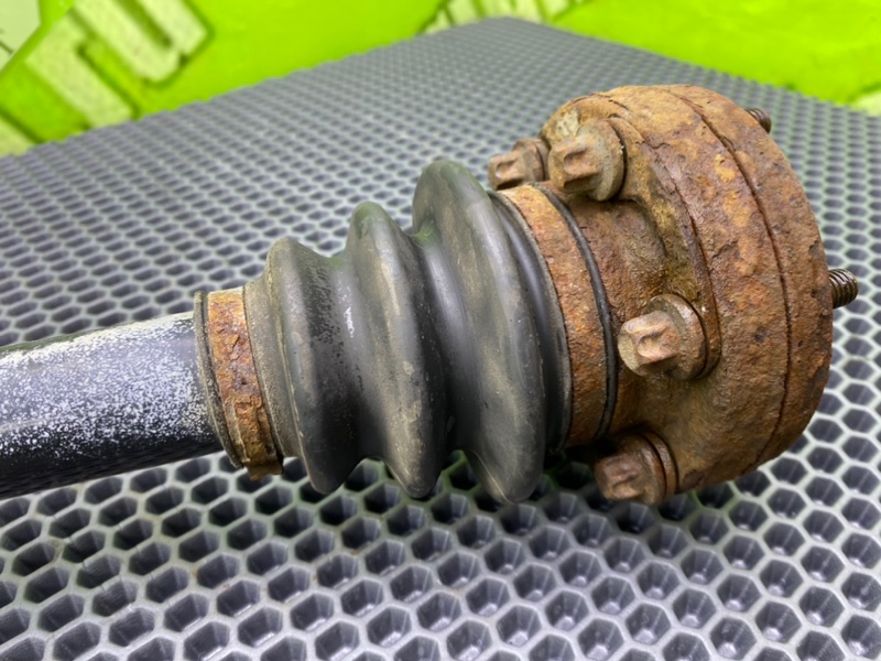 Полуось, 3200 рублей, Калининград