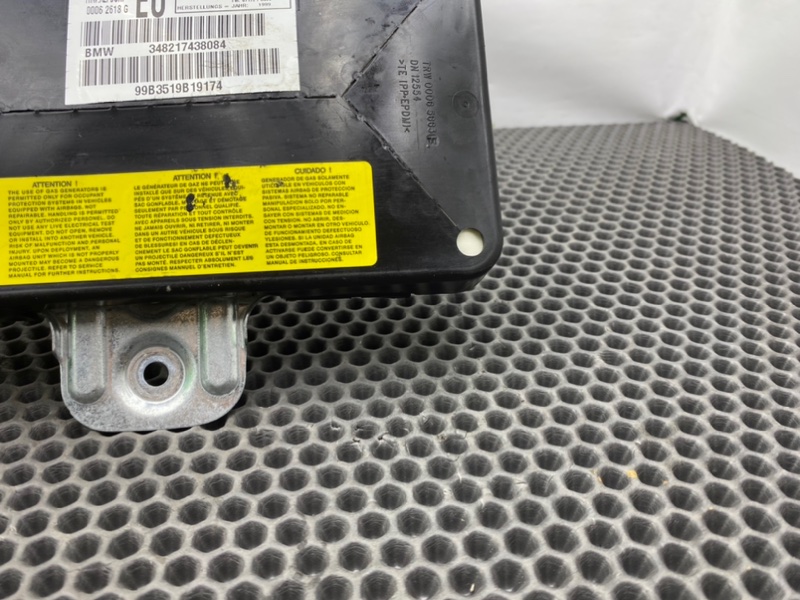 Подушка безопасности, 1100 рублей, Калининград