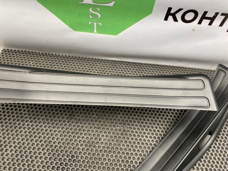 Накладки порогов, 1900 рублей, Калининград