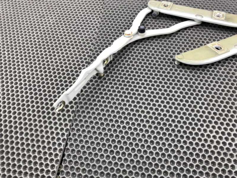 Петли багажника, 1200 рублей, Калининград