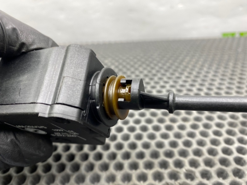 Активатор лючка бензобака, 700 рублей, Калининград