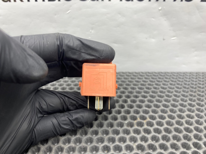 Реле, 700 рублей, Калининград