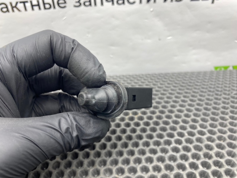 Кнопка, 1100 рублей, Калининград