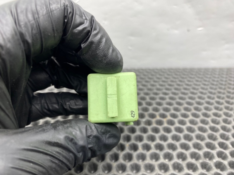 Реле, 700 рублей, Калининград