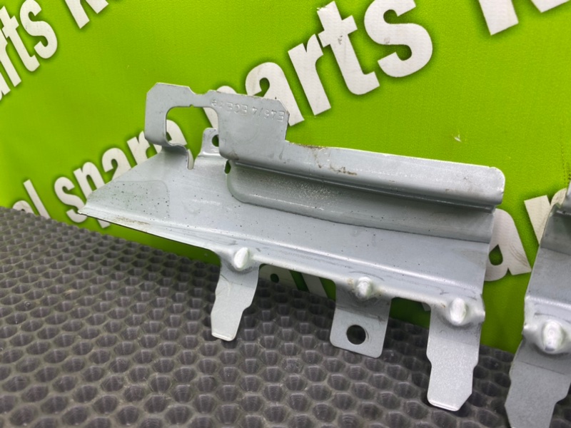 Кронштейн подушки безопасности, 1100 рублей, Калининград