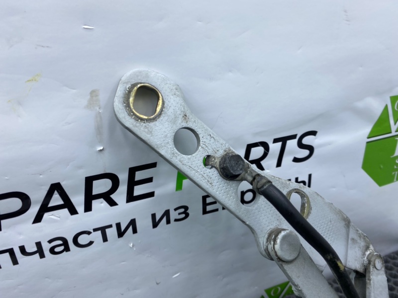 Петли капота, 1900 рублей, Калининград