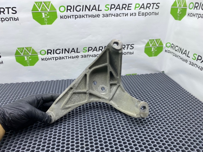 Кронштейн двигателя, 1100 рублей, Калининград