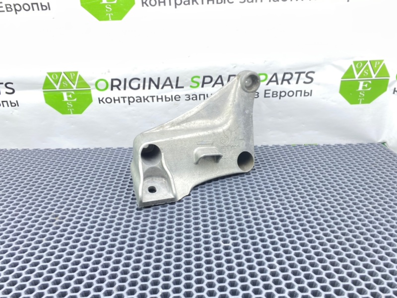 Кронштейн двигателя, 1100 рублей, Калининград