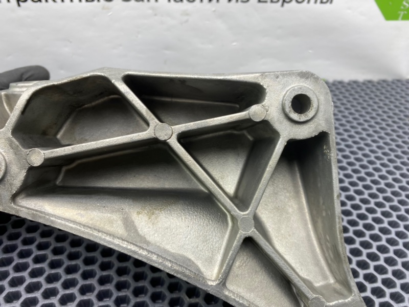 Кронштейн двигателя, 1100 рублей, Калининград