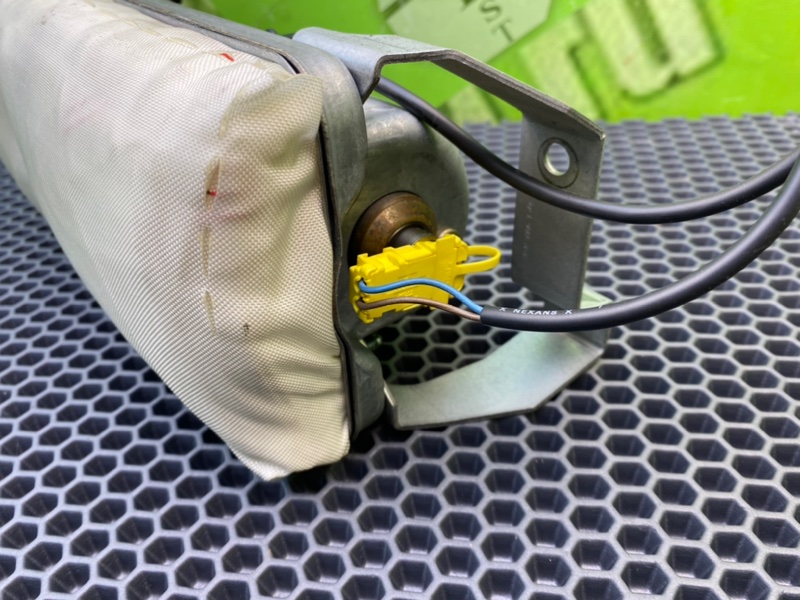 Подушка безопасности, 1000 рублей, Калининград