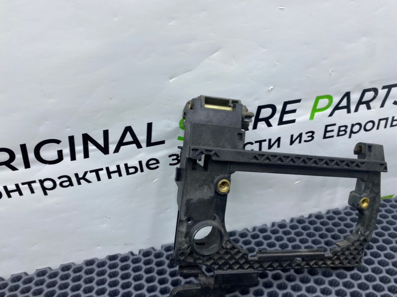 Кронштейн ручки двери, 1100 рублей, Калининград