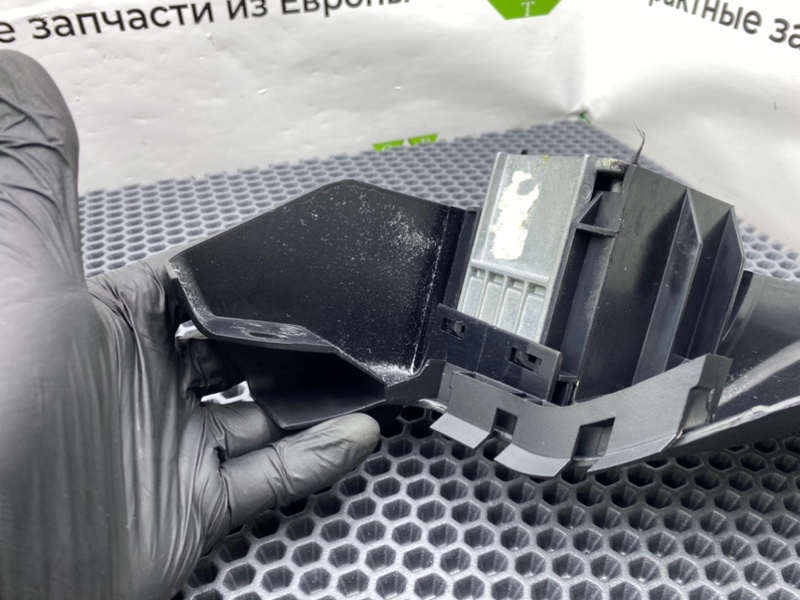 Кронштейн полки багажника, 1200 рублей, Калининград