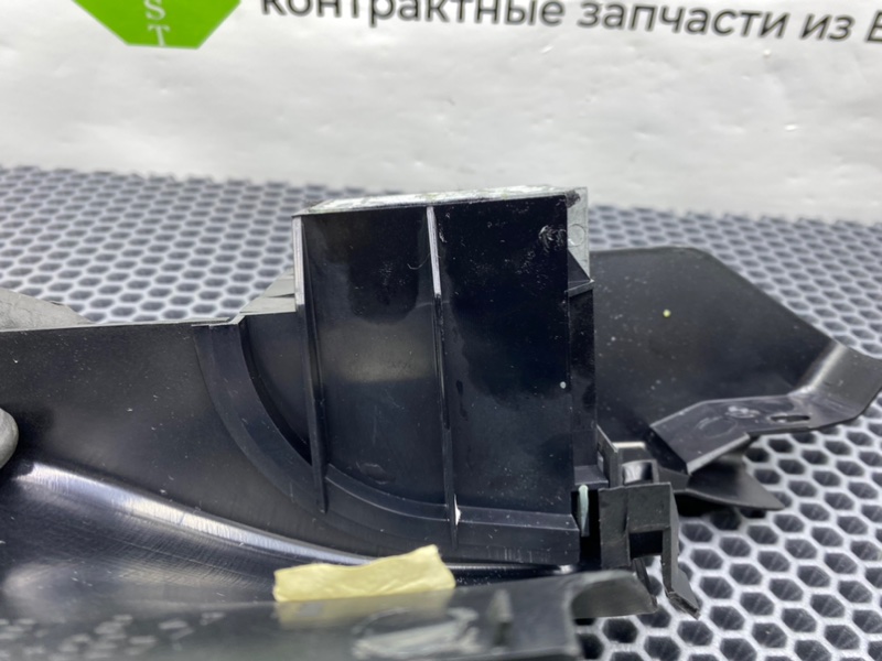 Кронштейн полки багажника, 1200 рублей, Калининград