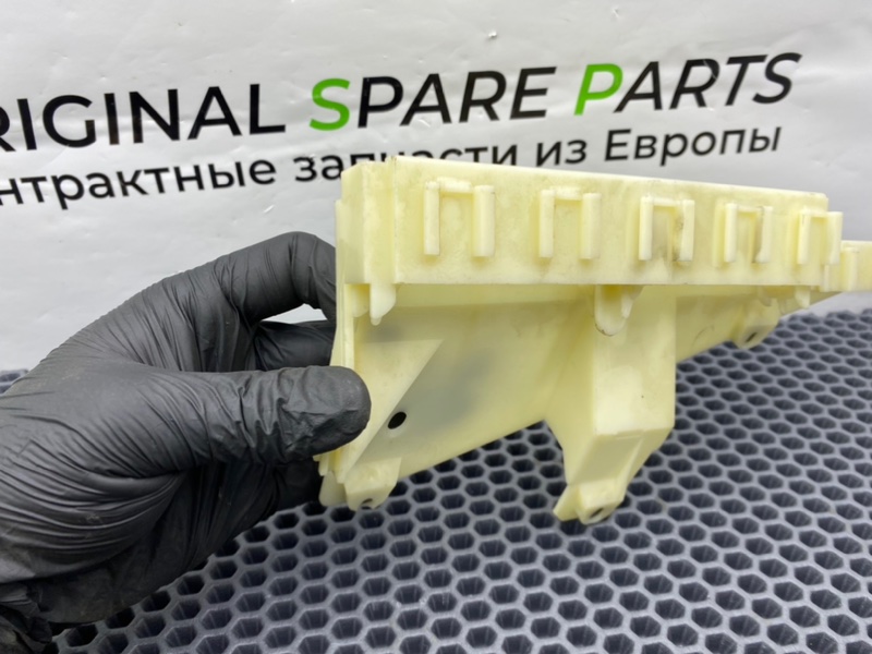 Кронштейн, 800 рублей, Калининград