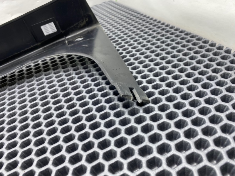 Накладка крышки багажника, 1200 рублей, Калининград