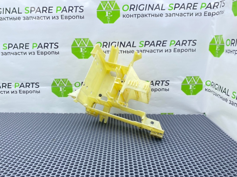 Кронштейн блока предохранителей, 1000 рублей, Калининград