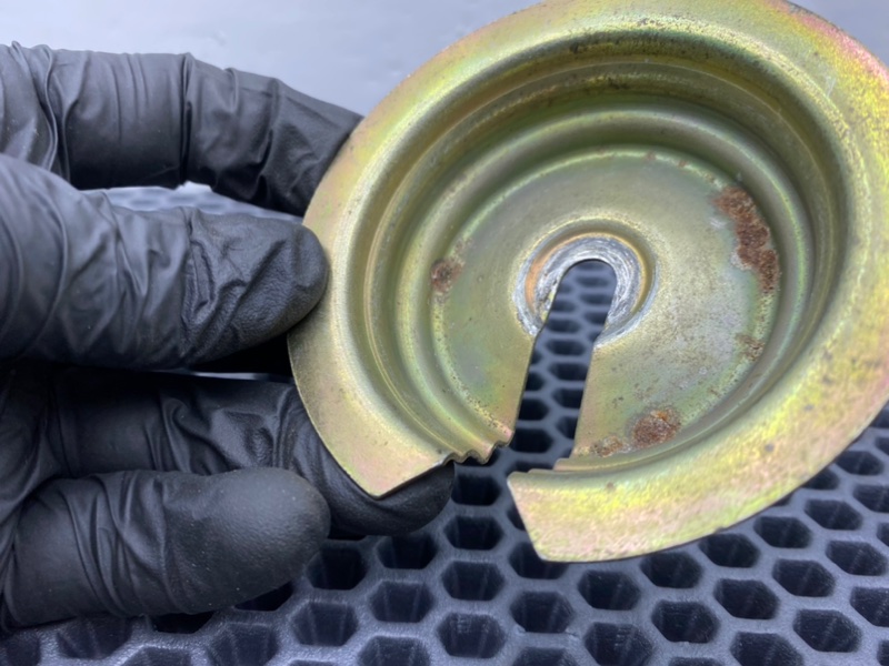 Крепление запасного колеса, 700 рублей, Калининград