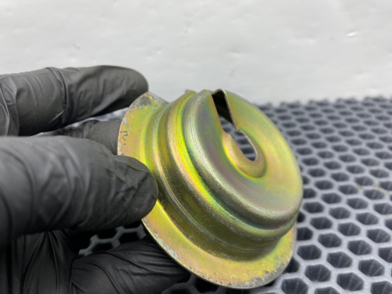 Крепление запасного колеса, 700 рублей, Калининград