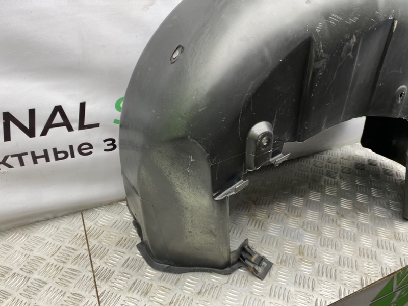 Подкрылок, 1600 рублей, Калининград