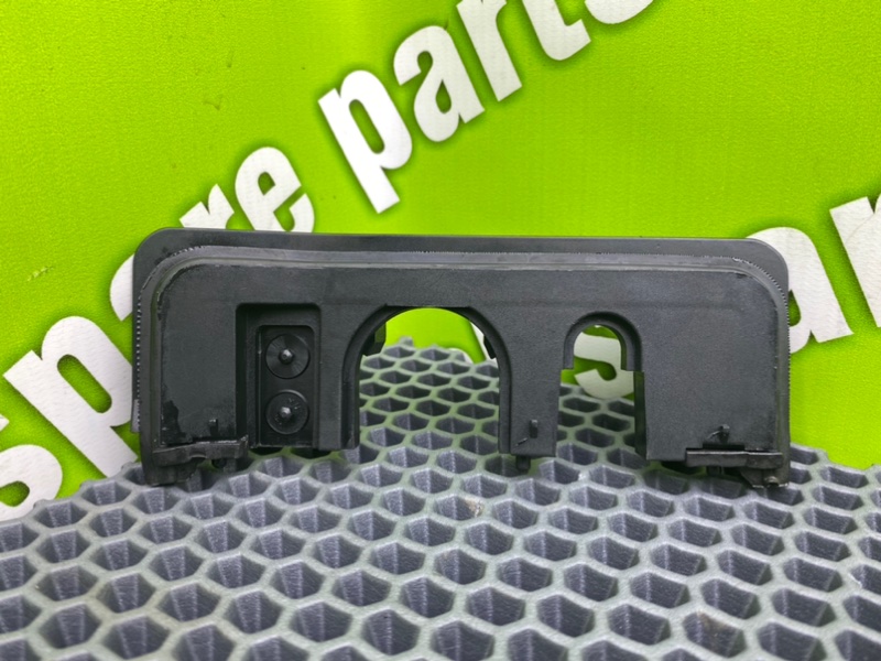 Кронштейн, 800 рублей, Калининград