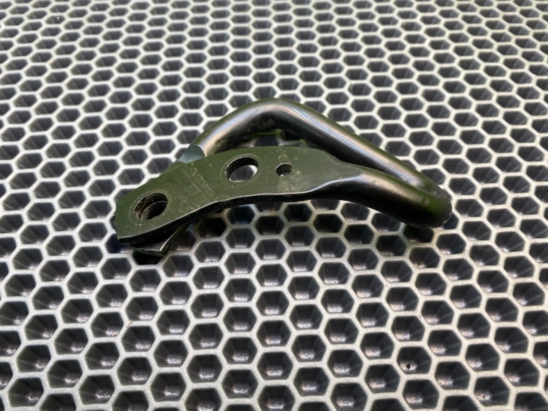 Скоба ремня безопасности, 600 рублей, Калининград