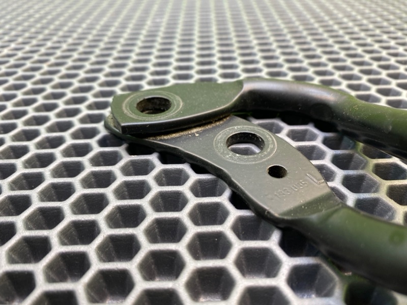 Скоба ремня безопасности, 600 рублей, Калининград