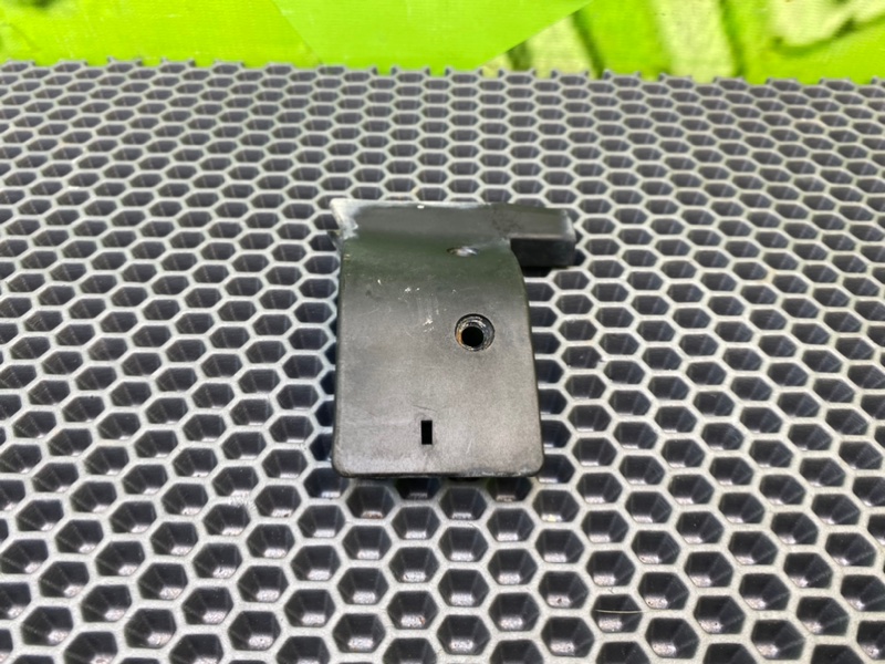 Крышка, 400 рублей, Калининград