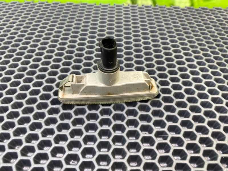 Повторитель поворота в крыло, 600 рублей, Калининград