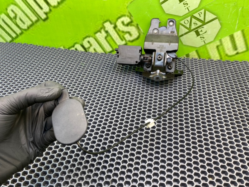 Замок крышки багажника, 1900 рублей, Калининград