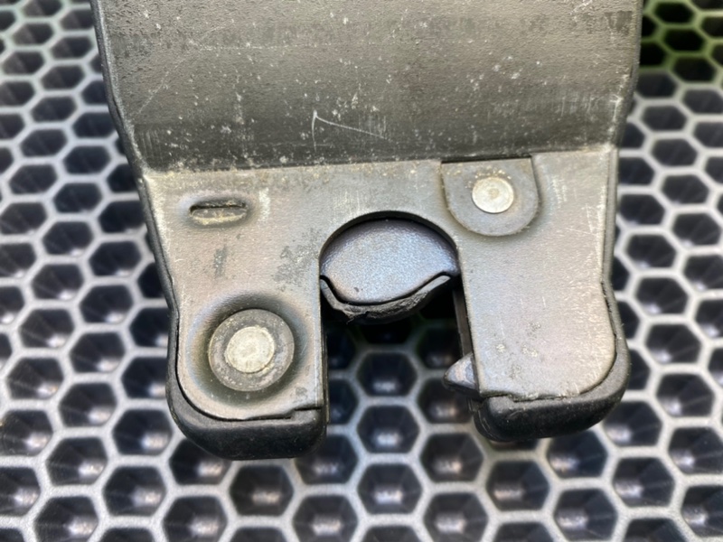 Замок крышки багажника, 1900 рублей, Калининград