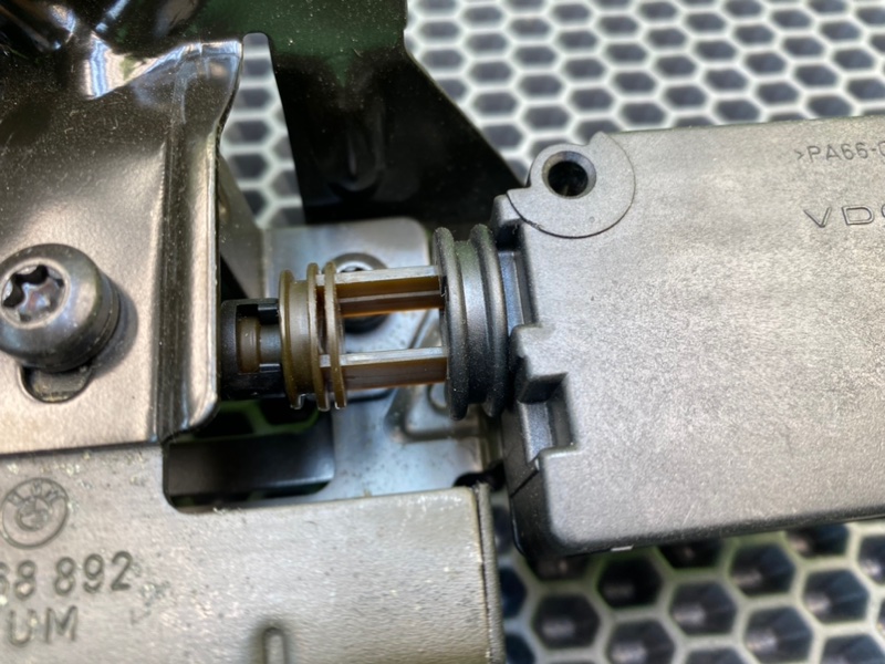 Замок крышки багажника, 1900 рублей, Калининград