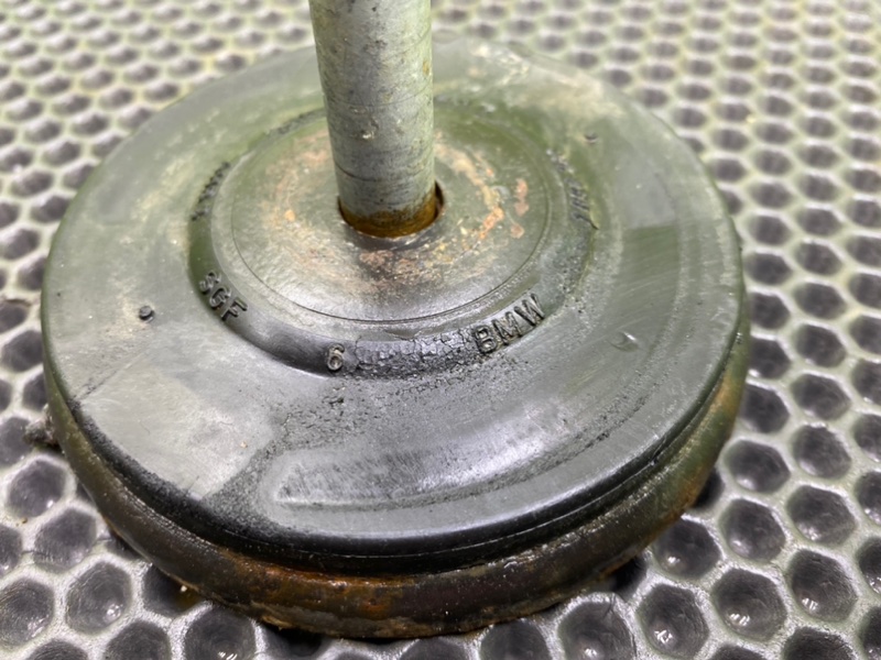 Болт, 1000 рублей, Калининград