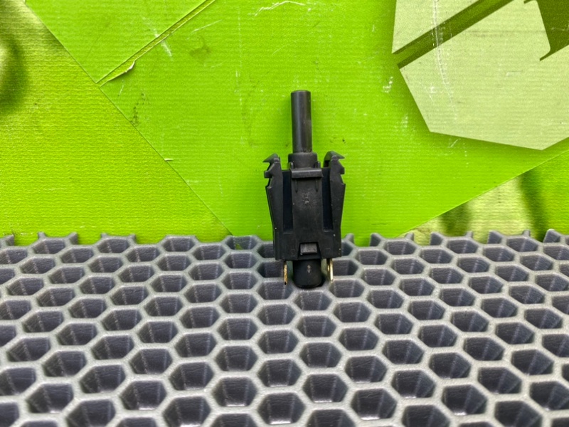 Концевик двери, 300 рублей, Калининград