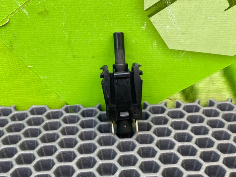 Концевик двери, 300 рублей, Калининград