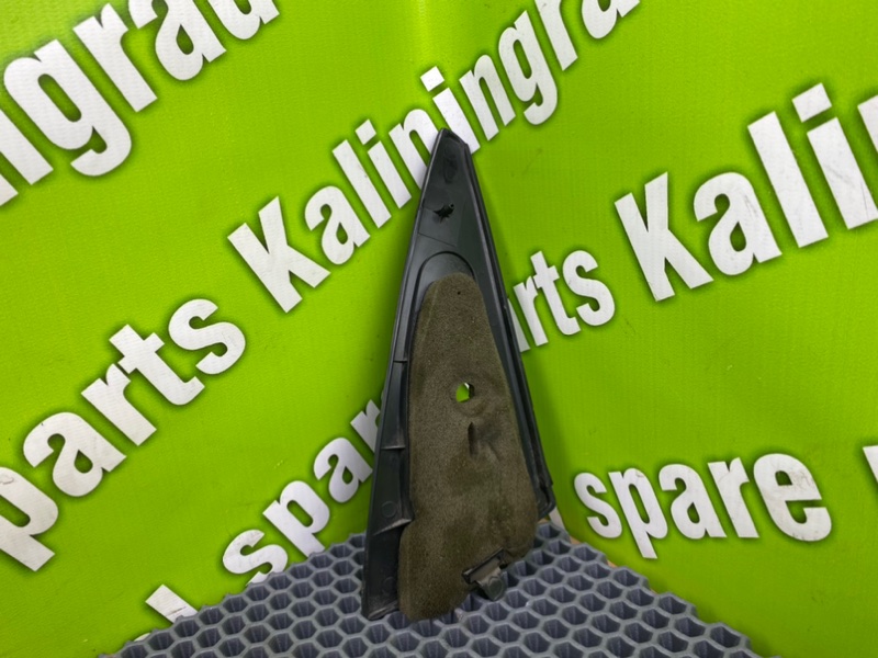 Накладка крепления зеркала, 1000 рублей, Калининград