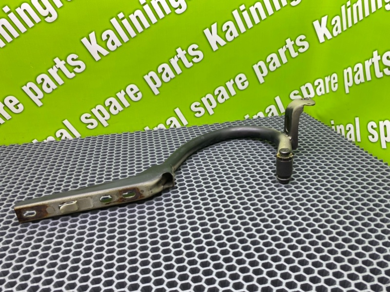 Петли багажника, 1400 рублей, Калининград