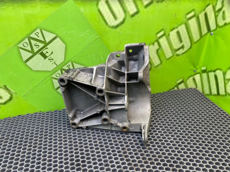 Кронштейн ГУР, 1000 рублей, Калининград