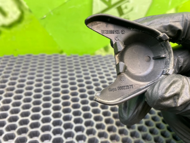 Крышка, 400 рублей, Калининград