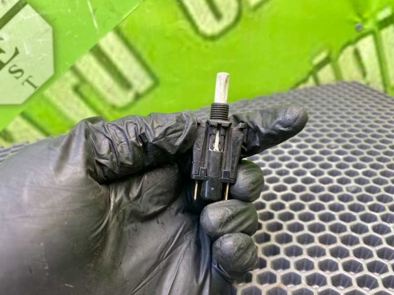 Концевик двери, 300 рублей, Калининград