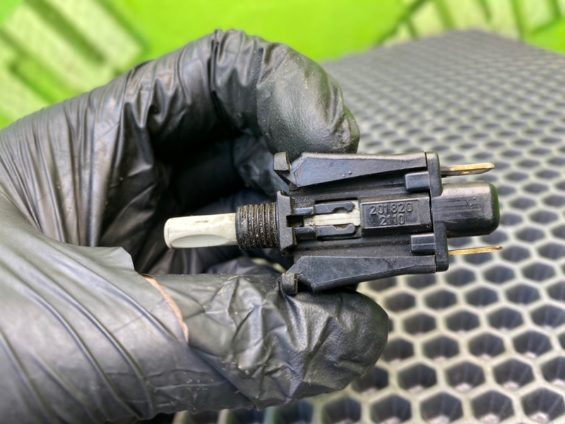 Концевик двери, 300 рублей, Калининград