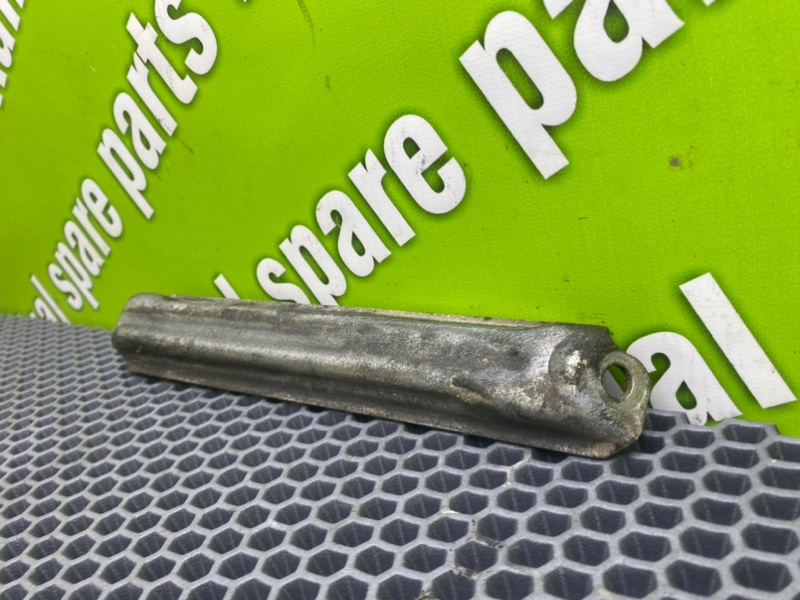 Кронштейн ГУР, 600 рублей, Калининград