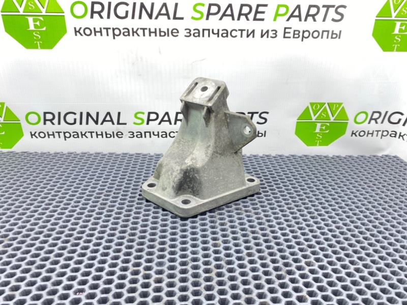 Кронштейн опоры двигателя, 1300 рублей, Калининград