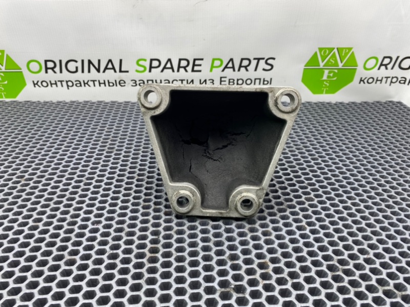 Кронштейн опоры двигателя, 1300 рублей, Калининград