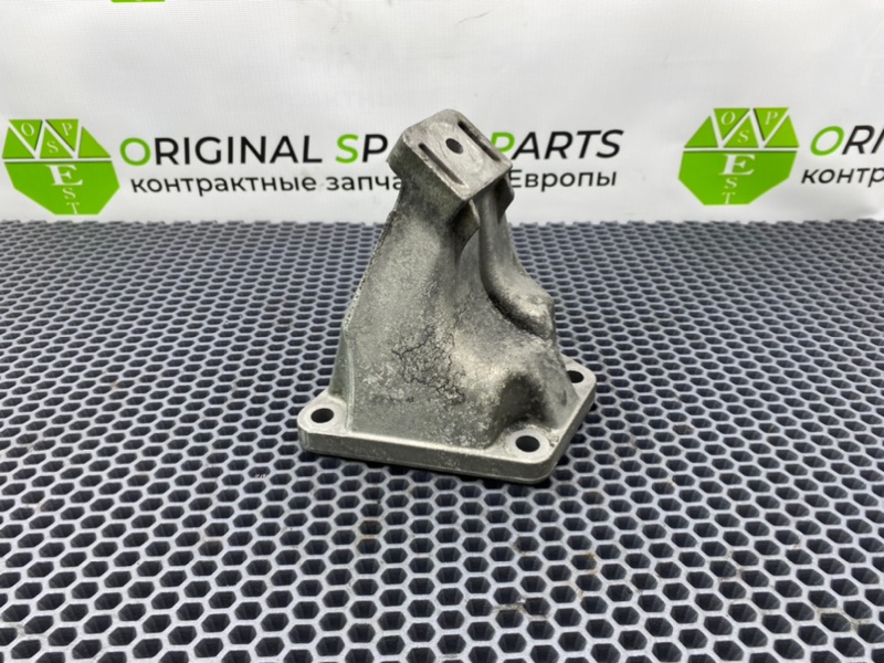 Кронштейн опоры двигателя, 1300 рублей, Калининград