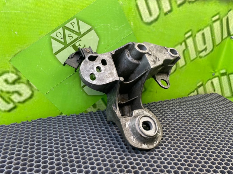 Кронштейн двигателя, 1400 рублей, Калининград