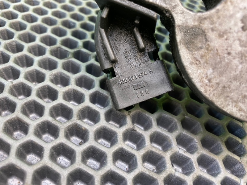 Кронштейн двигателя, 1400 рублей, Калининград