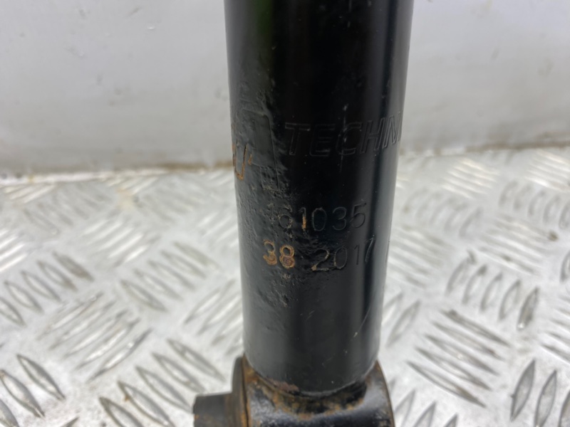 Амортизаторы, 4100 рублей, Калининград