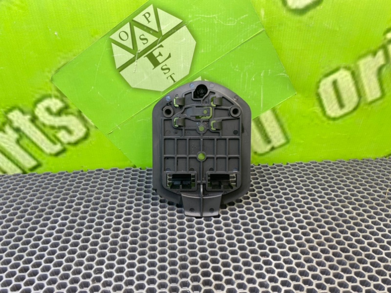 Кронштейн, 900 рублей, Калининград