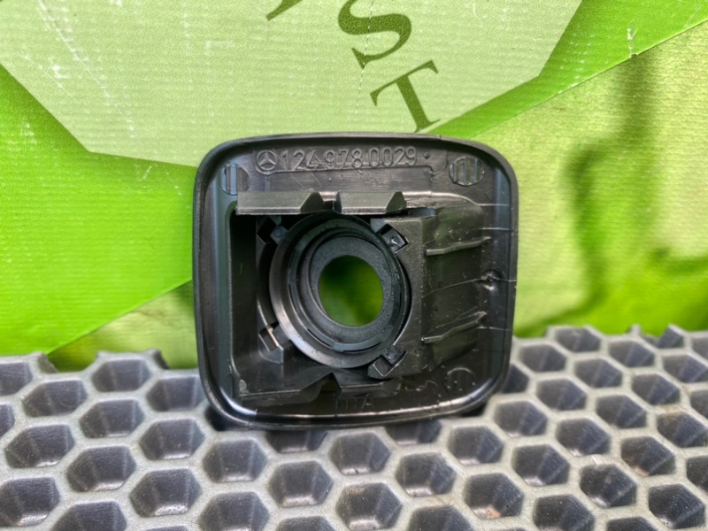 Заглушки полки, 1000 рублей, Калининград