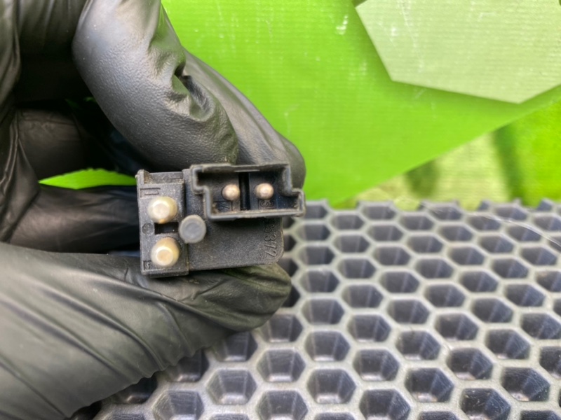 Концевик стоп-сигнала, 500 рублей, Калининград